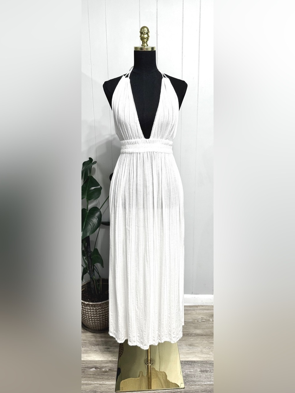 White Halter Deep-V Maxi Dress with Smocked Waist & silver sparkling